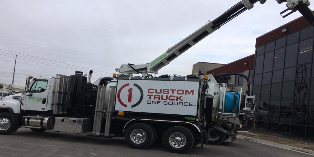 HiVacCorp's tweet image. There isn’t another company like @CTOneSource when it comes to inventory, service or 24/7 support.  The Hi-Vac team enjoyed working with these great people last week. Thanks to Fred Ross, Andy Zaborny and Paul Brouwers.  #HiVacCorp #1Source