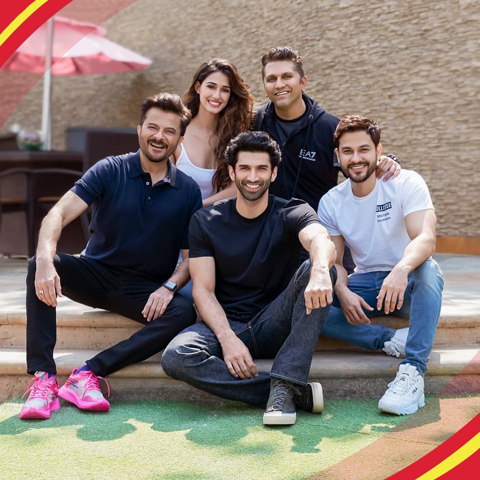ColorsCineAM's tweet photo. The #Maland Squad! #AdityaRoyKapur, @DishPatani, @AnilSkapoor, @kunalkemmu https://t.co/4pVxwEtqMu