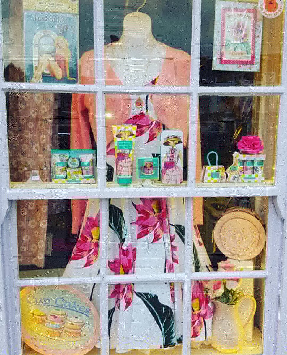 AurelieandRose's tweet image. New Spring windows in our #Battle shop! It may be a bit grey out there today but we are trying to brighten it up with lots of new goodies🍓🌹😍
#Battlehighstreet #Springwindow #shopindie #shoplocal #strawberry #vintagestyle #mothersday