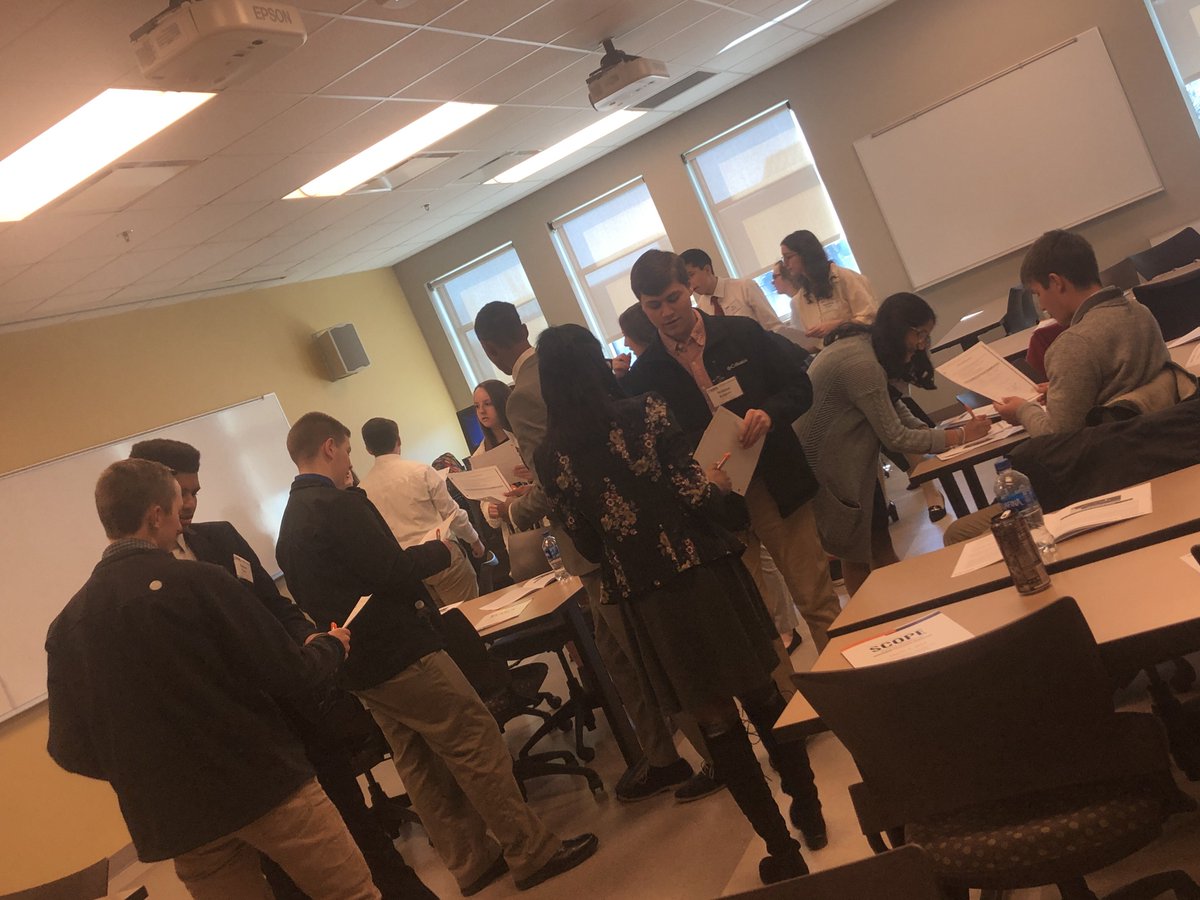 orthoscrubnurse's tweet photo. Getting to know each other in the group! #SCOPE2019 @TSBA_News https://t.co/JL4isKuVrK