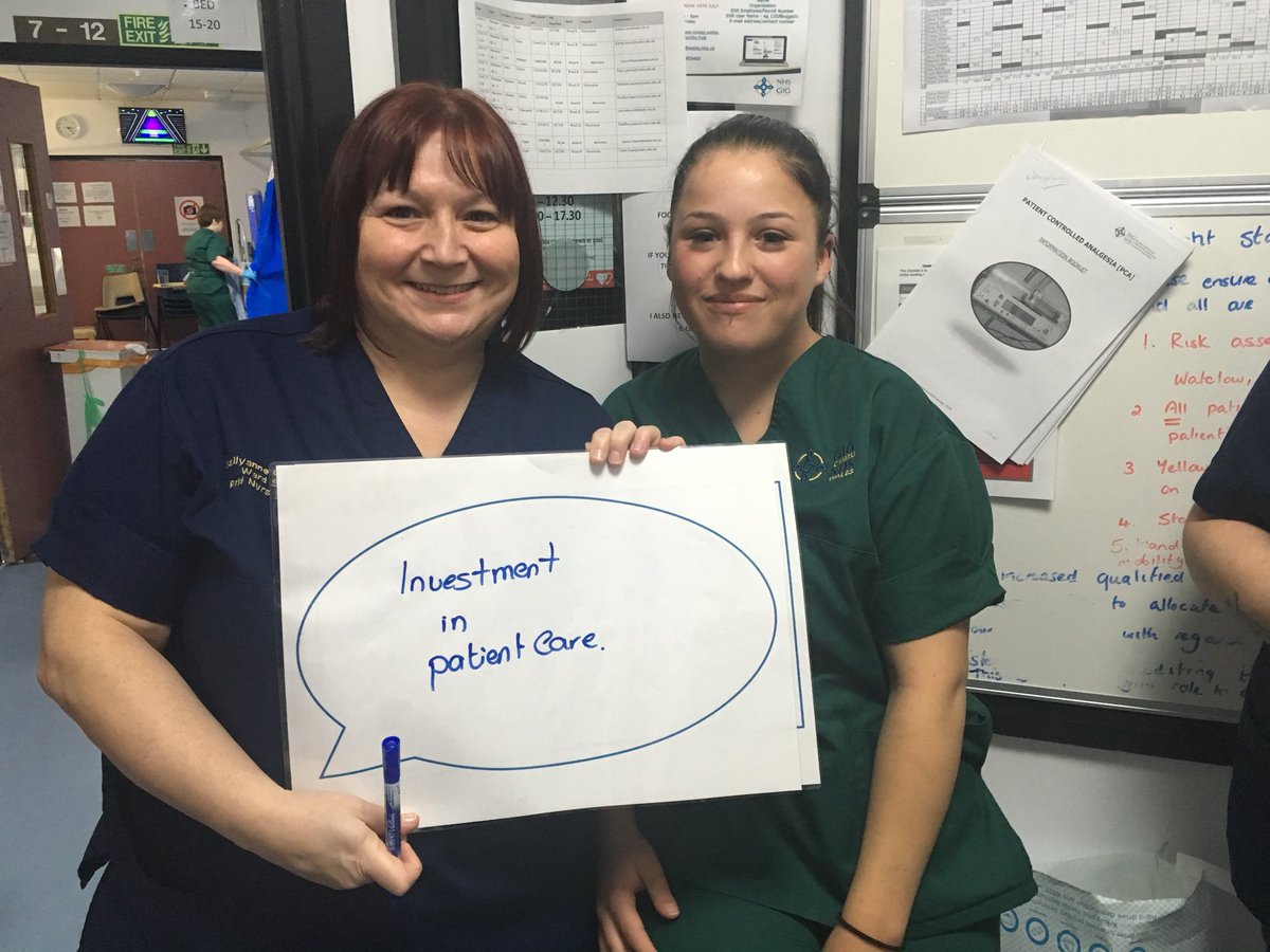 SBUApprentices's tweet image. Great to see Exec Team Director of HR &amp;amp; OD engaging with @ABMhealth HCSW apprentices in Ward R as part of #apprenticeweek @NWilliamsABMU @TheRuthHarding @kaylouisemyatt #NAW2019 #BlazeATrail @NPTC_Pathways @NPTCGroup @LeeLeyshon @TracyABMU