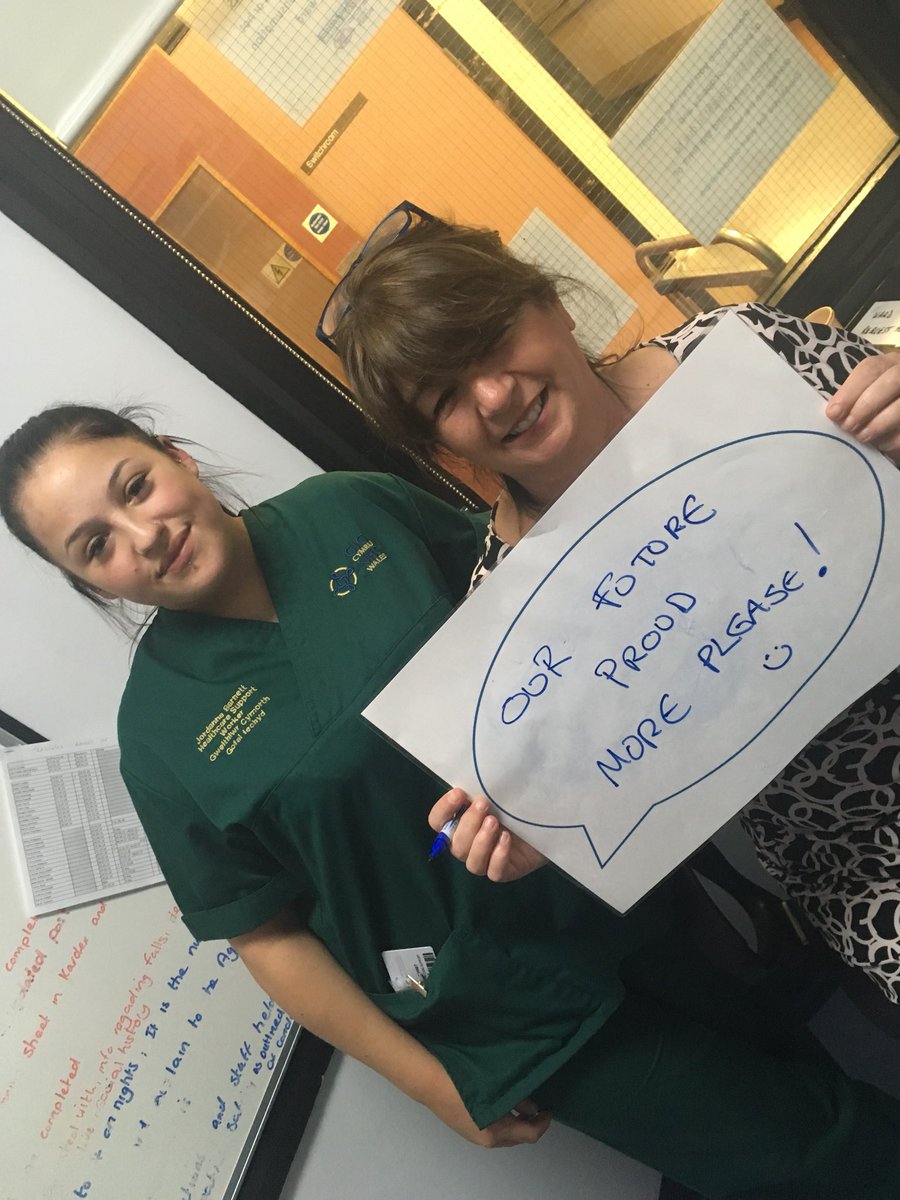 SBUApprentices's tweet image. Great to see Exec Team Director of HR &amp;amp; OD engaging with @ABMhealth HCSW apprentices in Ward R as part of #apprenticeweek @NWilliamsABMU @TheRuthHarding @kaylouisemyatt #NAW2019 #BlazeATrail @NPTC_Pathways @NPTCGroup @LeeLeyshon @TracyABMU