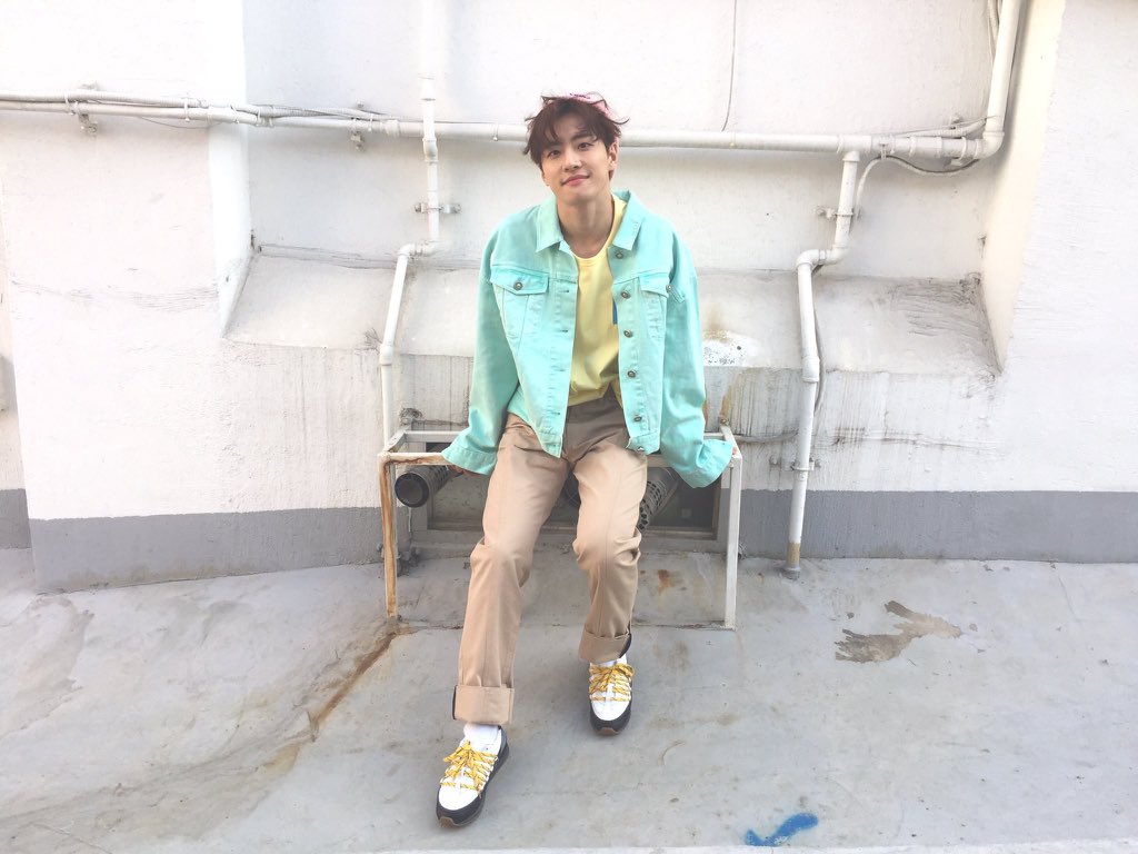 jynvester's tweet photo. They know how much I want this kind of update 😭😍😍 My #FeelJin feels is alive again! 💗💗
#feeldog #euijin @feeldog_bpnn https://t.co/4h9fdnN5Kx