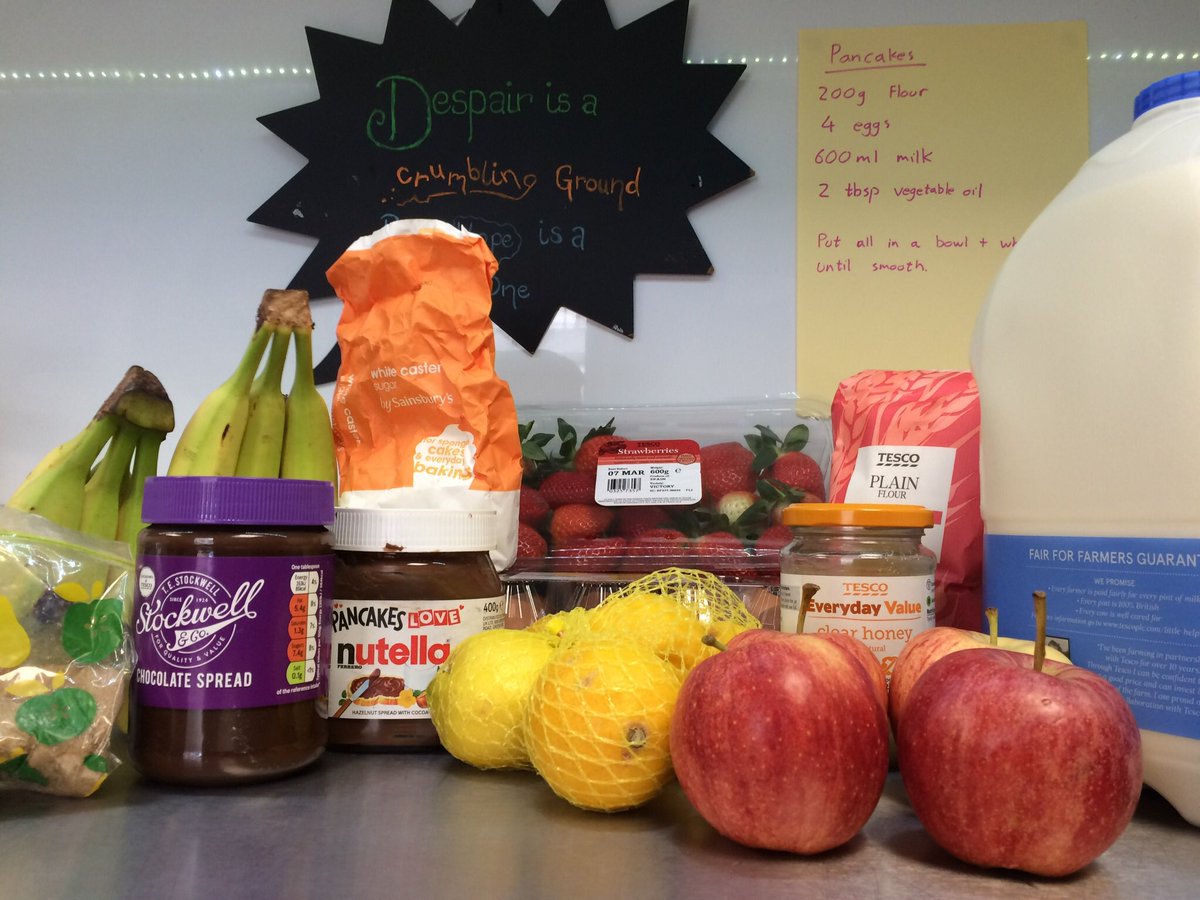xlplondon's tweet photo. What’s happening? #PancakeDay is happening! Yum! 🤤🤤🤤
Day two of #XLPStudentTakeover is rather tasty #ShroveTuesday #YouthWork #London https://t.co/BErHIZbyfX
