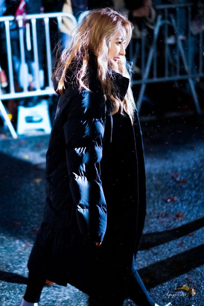 lee chaeyeon pics tweet media
