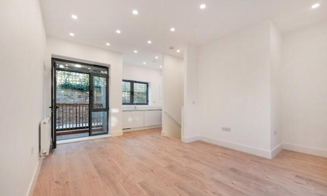 Caddingtons2's tweet image. For Sale; Darlberg Road, SW2. Smart one bedroom duplex apartment nestled in a quiet, private, design led development. This apartment comes with a high specification finish, private garden and is available on the Help to Buy scheme. £499.950 caddingtons.com/dalberg.html