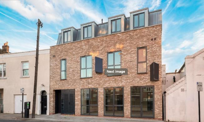 Caddingtons2's tweet image. For Sale; Darlberg Road, SW2. Smart one bedroom duplex apartment nestled in a quiet, private, design led development. This apartment comes with a high specification finish, private garden and is available on the Help to Buy scheme. £499.950 caddingtons.com/dalberg.html