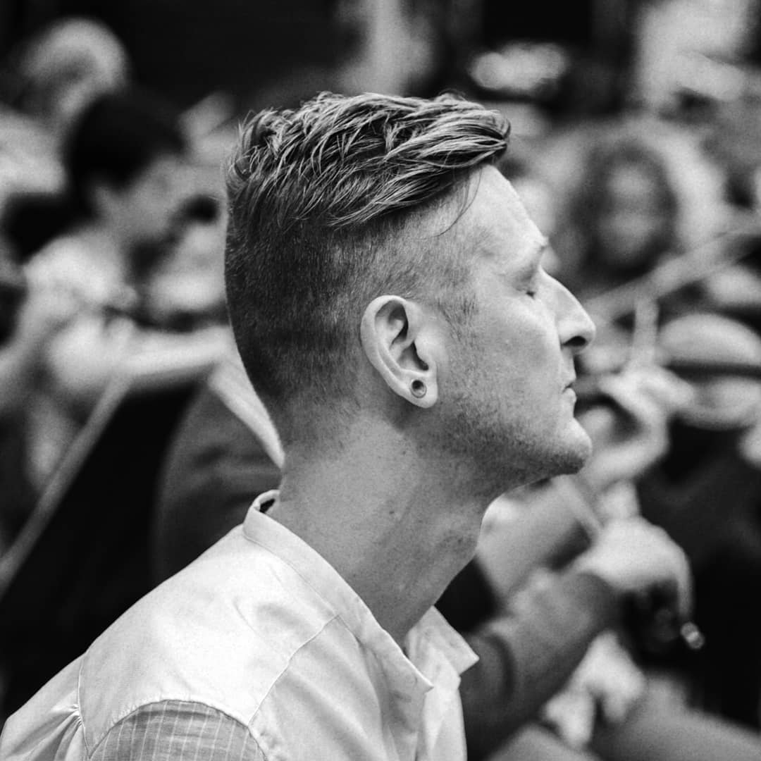 TEDxFlanders's tweet photo. ❌ SPEAKER ANNOUNCEMENT ❌

Ozark Henry (@ozarkhenry)
Singer-Songwriter, Multi-Instrumentalist and Producer 

With music ranging from avant-garde electronica to pop, the Belgian artist's work is applauded &amp; recognised internationally.

Tickets: https://t.co/MT8qkdoP9W

#NowIsHere https://t.co/5vFONpWlyb