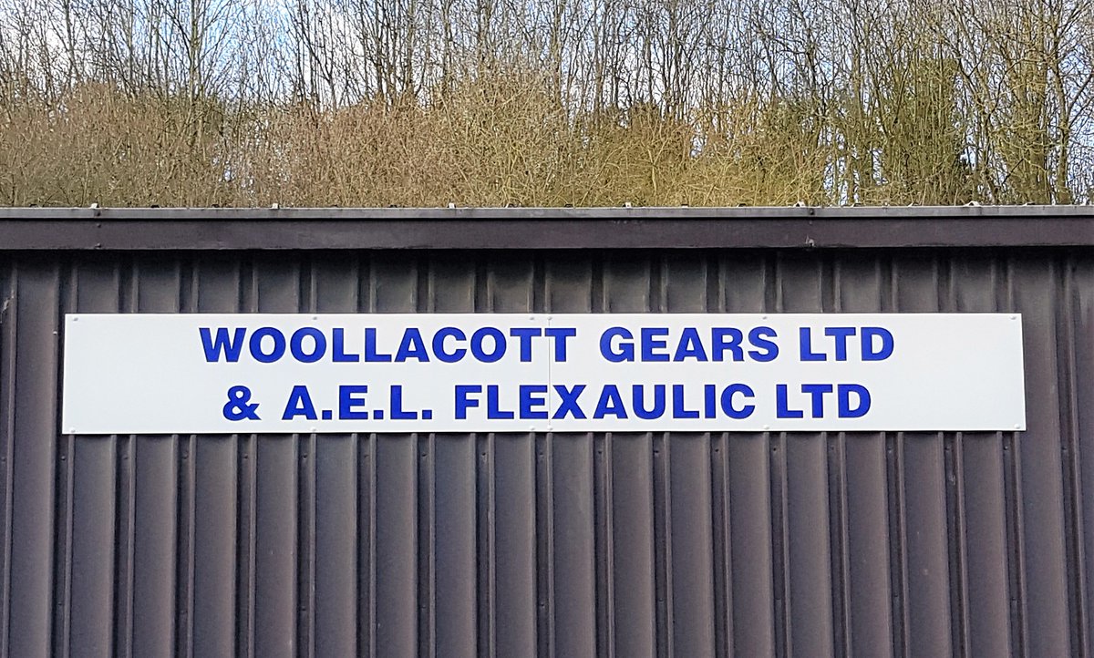 WoollacottGears's tweet image. Our new factory sign went up this morning! A big thank you to @WrexhamSignsLTD for their excellent service 👍😃@Statimeter
