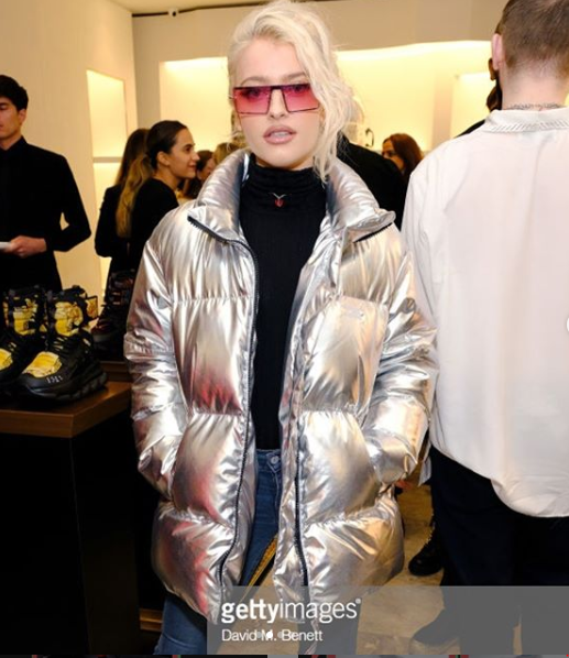 SelectModelMgmt's tweet photo. 😍😍#selecttalent out in full force last night celebrating the launch of the new @kith x @versace collaboration😍🥂 #selecttalent https://t.co/uhOqfHAUJM