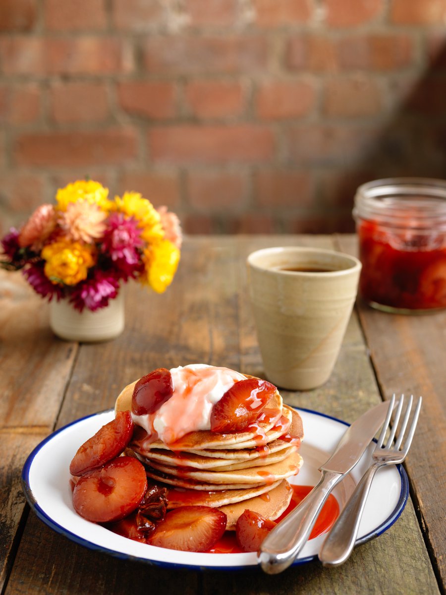 Keen to spice-up your Shrove Tuesday? 
Try this recipe for chai-spiced pancakes, with a plum and star anise compote.
rootedspices.com/blogs/news/cha…