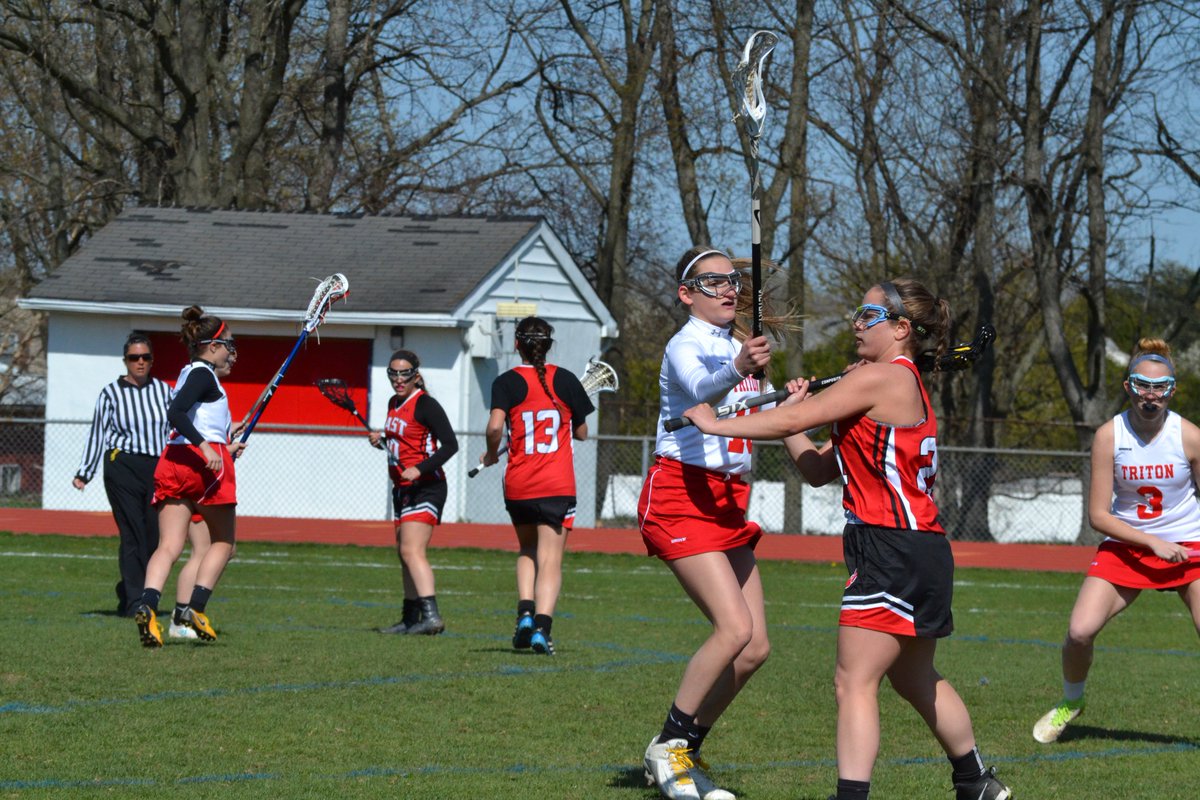 MustGirlsLAX's tweet photo. Don't worry about being the best ON the team; worry about DOING the best FOR the team.  

#MGL #dignityoverfear #hardwork #the2Cs #focus #noexcuses #nocomplaints #IdontmindthecoldifIgettoLAX https://t.co/ZPrHXGS7Sw