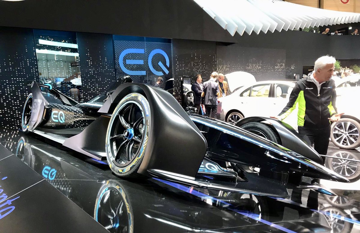 autovista_group's tweet photo. Making quite the entry @GimsSwiss is @MercedesEQFE #FormulaETeam unvieling the very striking #FormulaERacingCar #EQ #SilverArrow01- 19/20 race season!
#electricsportscars #GIMSWISS #GenevaMotorShow2019 #eMobility
#ElectricRacing #Automotive
@MercedesBenz #FutureMobility https://t.co/X91Y8F1vT3