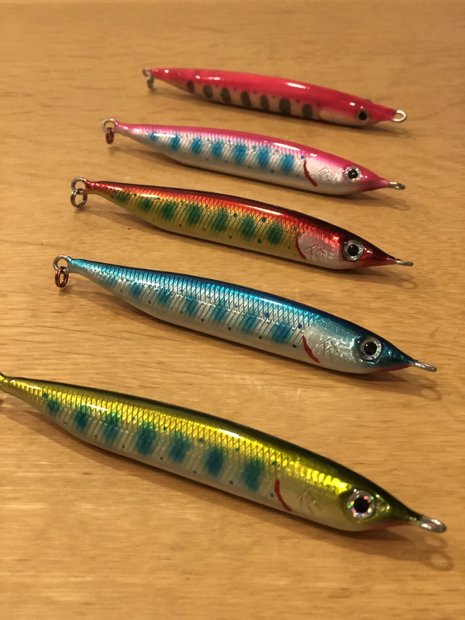 Junya 知り合いからジグミノーが届いた 早くサクラマス釣り行きて サクラマス ジグミノー T Co Uq650chadh Twitter