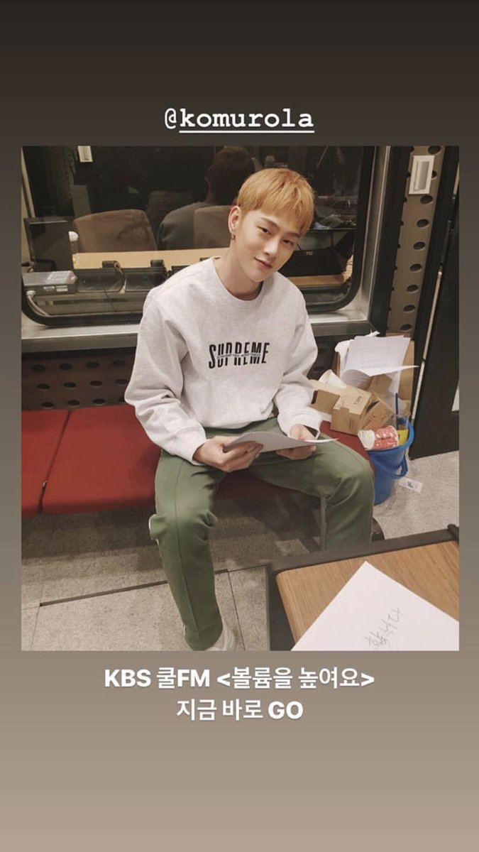 kong_304's tweet photo. 앞에 생일 ㄱㅅ합니다 ㅋㅋㅋㅋㅋ 귀여워쥬금이야 https://t.co/TE3utvZ3NA