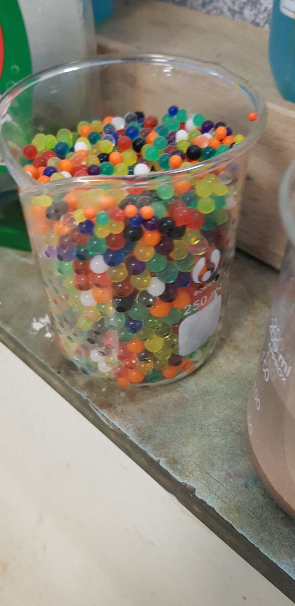 daveykai2007's tweet photo. My favorite thing to play with in science #TECHOGNITION #preproom #gratnells #timstar https://t.co/02ojAQXhQc