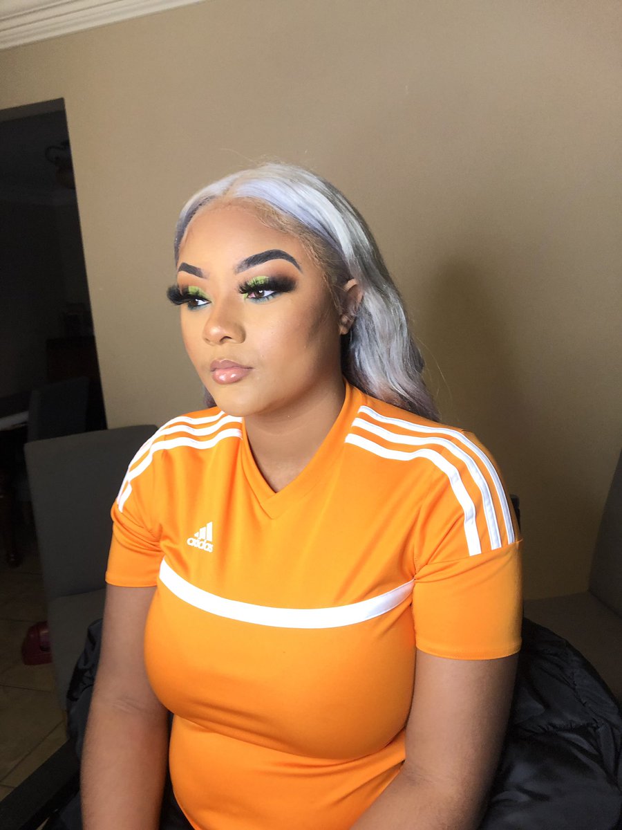 KMVmakeup's tweet photo. Y’all she look like ari 💚 BOOK WITH ME, KMV✨ #kmvmakeup #nolamua #neworleansmua #makeupartist #17yroldmua #neworleansmakeupartist #makeupaddict #undiscoveredmuas #youngenterpreneur #makeup #makeupartistworldwide #makeupartist #youngmu #nolamakeupartist #nolabeat #teenmua https://t.co/gEwmpxkM82