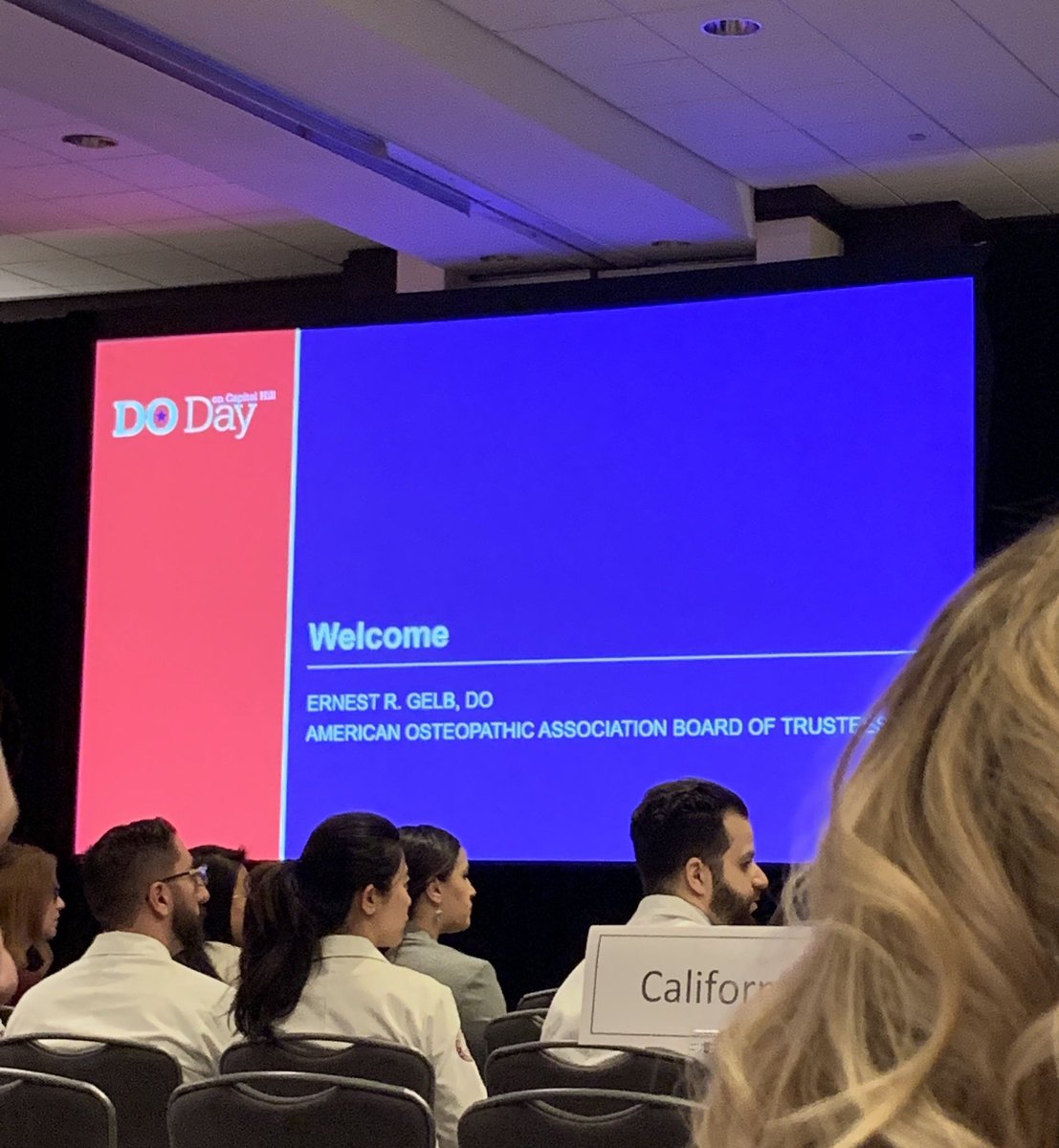 OKOSTEO's tweet photo. We’re excited to be in Washington DC along with OOA members, students from @OSUCHS, and physicians and students from all over the country to advocate on your behalf on Capitol Hill. Stay tuned today as we meet with our Oklahoma legislators. #DODay19 https://t.co/FcJMXq6FZG
