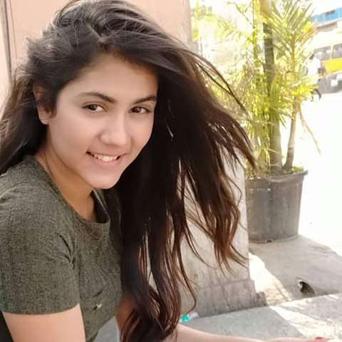 LilRittika's tweet photo. The gorgeous, @SenRittika lots of love... https://t.co/03GmOi33IW