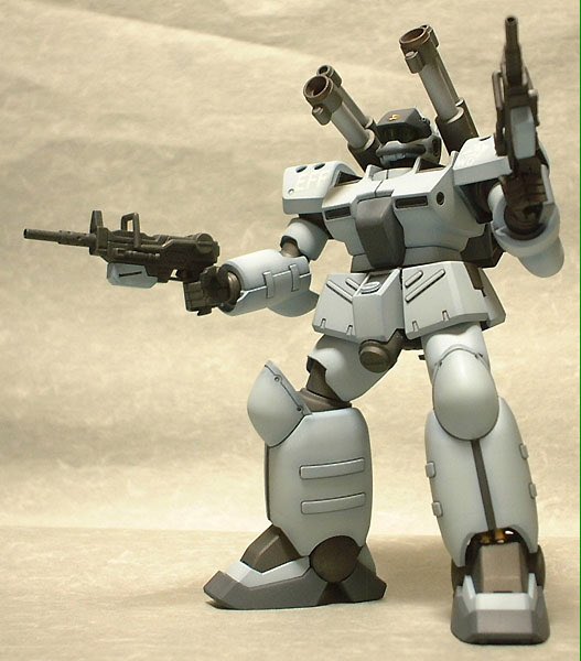 Van プラバンスキー 進撃の荒大熊猫 これ見た人は赤いはずだった画像を貼れ 赤いはずだったというか この色に塗るつもりだったというか Hguc量産型ガンキャノンホワイトディンゴ仕様 T Co 1jjekbijme Twitter