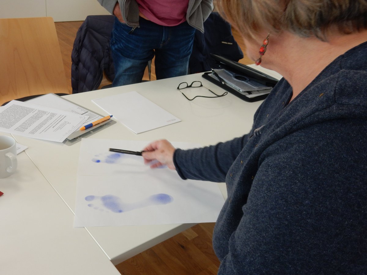 Ortholutions_JS's tweet image. Lydia Aich at Ortholutions on March 1st. for a first Getting together Lydia Aich PodoÄtiologie. Highly intersting. We'd like to learn more! Thank you dear Lydia!