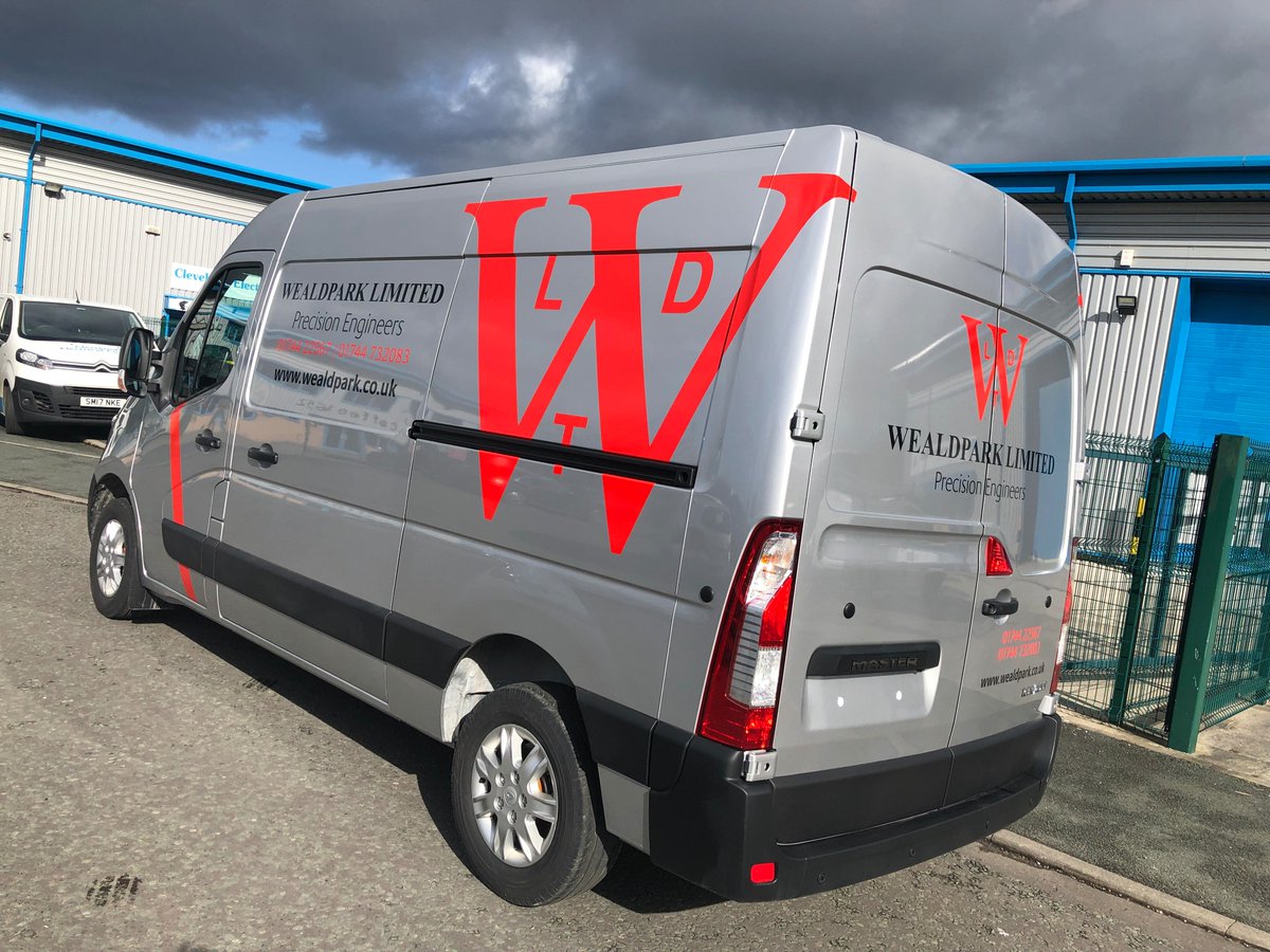 NeilSignsLtd's tweet image. Another van lettered using quality Avery vinyl.

@Wealdpark_Ltd