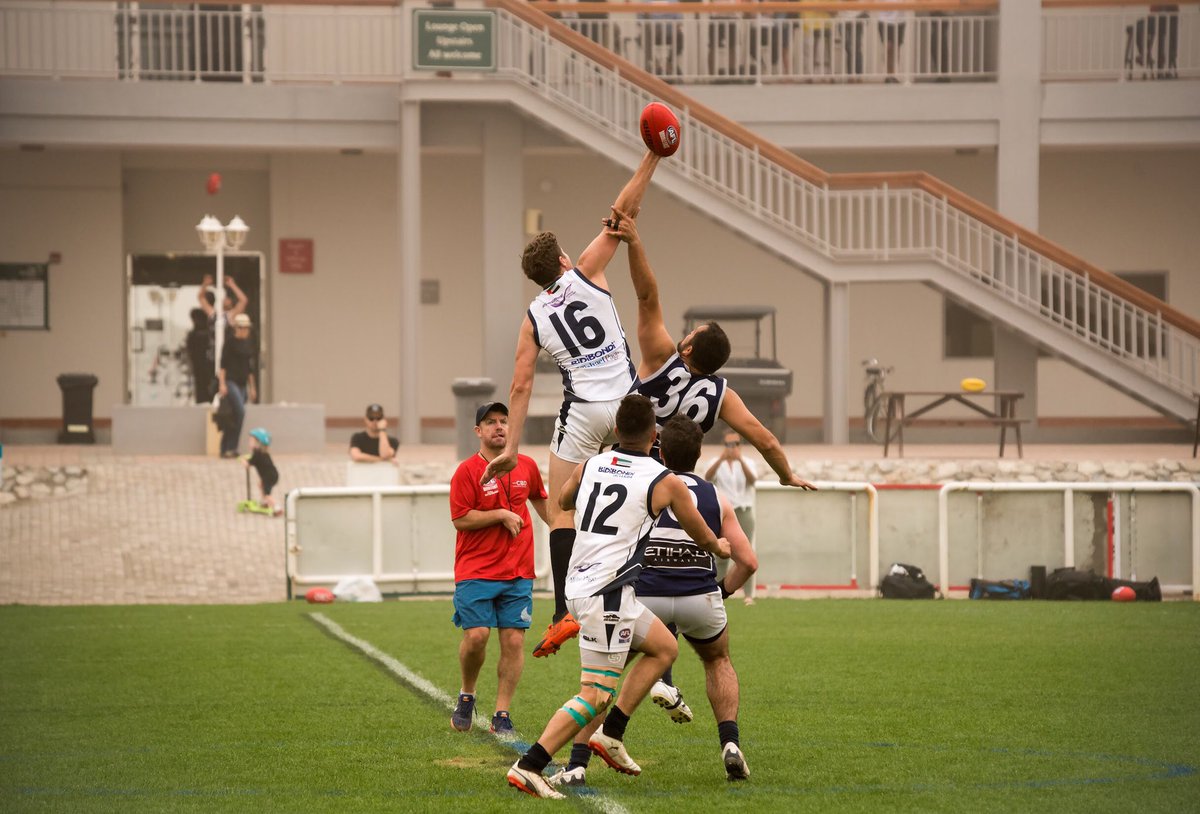 dubaidragons's tweet photo. Few snaps from the weekends @AFLME action!! #AussieRules #WorldFootball https://t.co/Fj993aOO42