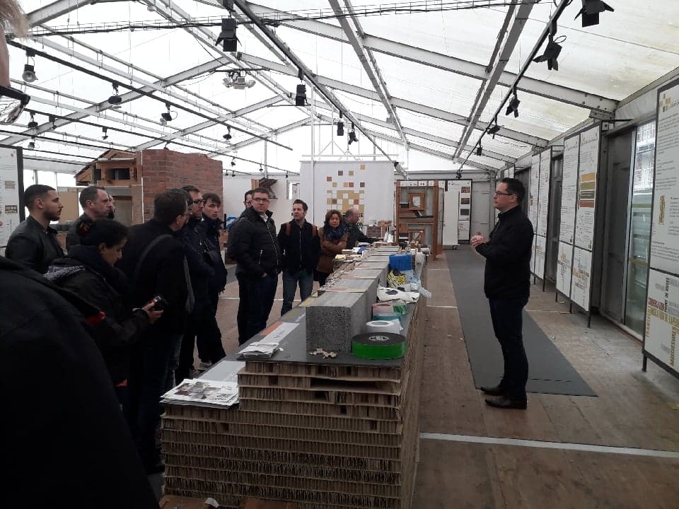 cd2e1119's tweet image. Visite du service aménagement de la @MEL_Lille pour découvrir les démonstrateurs #ecotransition du CD2E ! La #TransitionEnergétique est en marche en @hautsdefrance  ! #ecomateriaux #photovoltaique #energierenouvelable