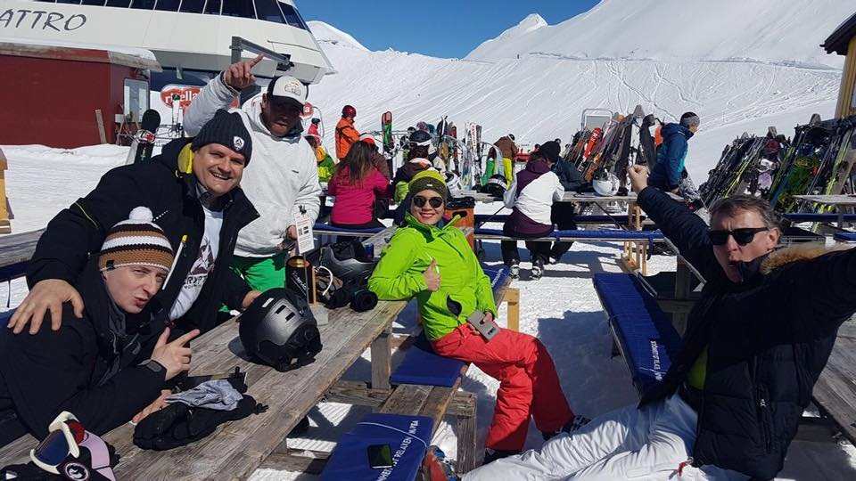 CryptoMountainR's tweet photo. Don´t miss it - Cryptomountain Rocks 2019  - Skiing in the morning, Talk Battles in the afternoon and party in the night.
This is NOT a Conference. Its CryptoMountainRocks – its where the Blockchain and Crypto Valley community meet.  Visit our website: https://t.co/SLKAcDxKhp https://t.co/RqQCmMGJqX