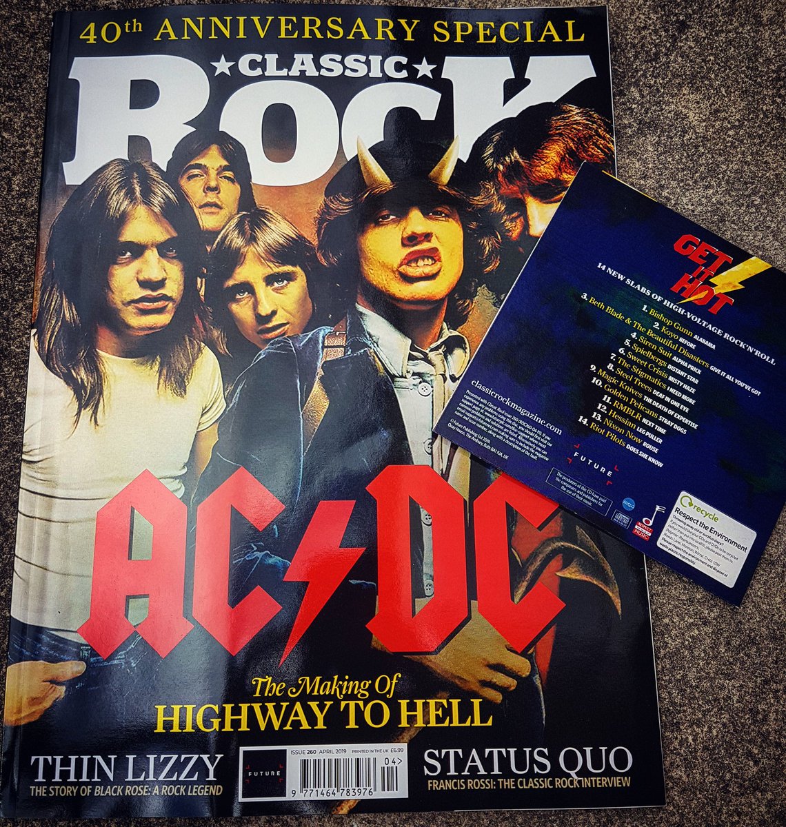 steeltrees's tweet image. ⚡We're on the Free CD in this months @ClassicRockMag⚡Cracking review inside too! #outnow #louder #classicrockmagazine #grunge #punkasfuck