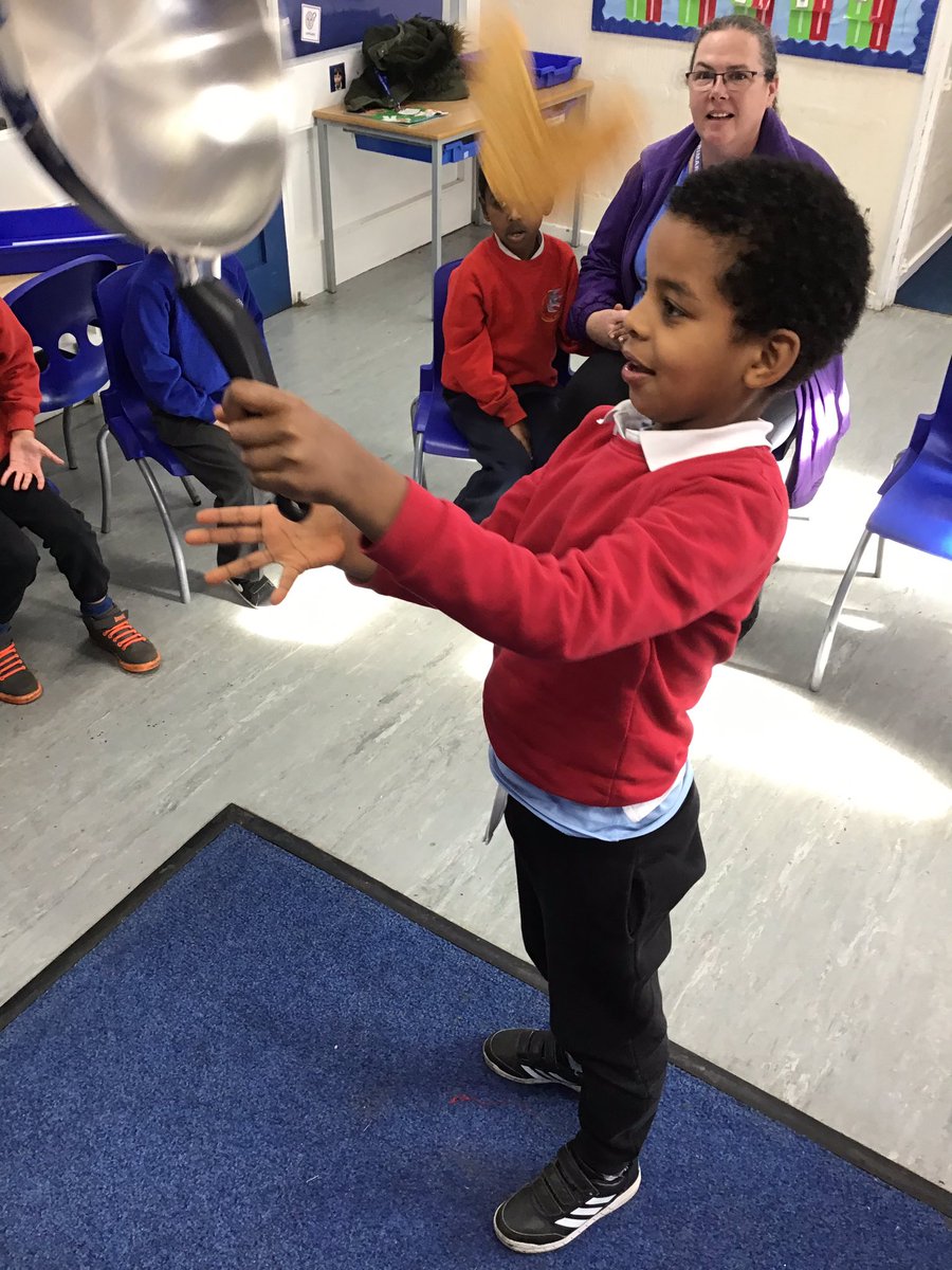 woodlarkautism's tweet photo. Happy pancake day. Toss the pancake, high, high, high. Make sure it doesn’t land in your eye. #PancakeTuesday #attentionautism #Amberclass https://t.co/zwmWI2M5pO