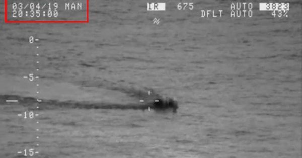 BnnNewsOfficial's tweet image. Pakistan Navy detects Indian submarine, prevents it from entering Pakistani waters

#PakistanNavy #BRupdates