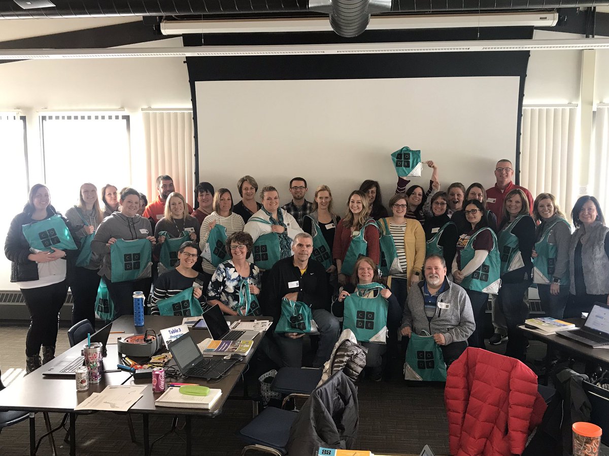 kassabv's tweet image. I had so much fun with this great group of educators that are now ready to teach Computer Science to their elementary students! Thank you for your commitment to bringing CS to all. @codeorg #teachcode #CSforALL