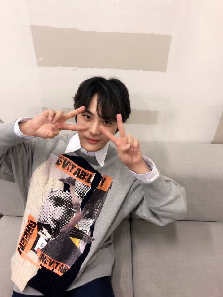 WE_THE_BOYZ's tweet image. [학년] 귤라 1주년 너무 너무 감사해요오~~