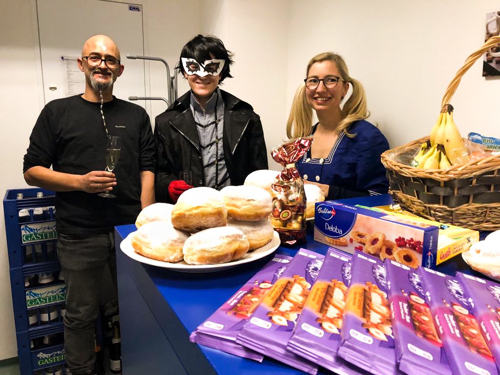 mtms_solutions's tweet image. Herzliche Faschings-Grüße wünscht euch das gesamte mtms Team! Jetzt kann die Fastenzeit kommen. 🥂