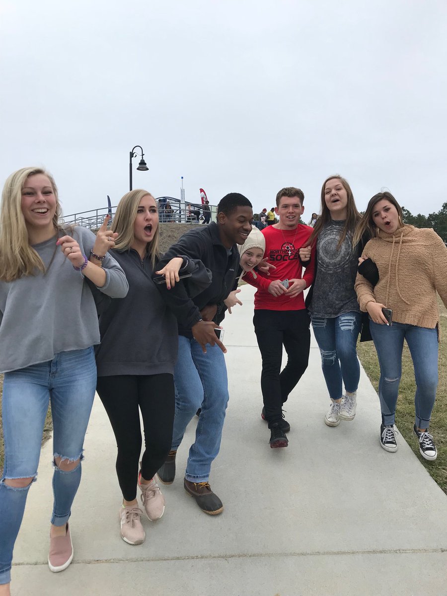 ChooseAiken's tweet photo. It’s almost time. 3 weeks from today: #JuniorPreviewDay 2019 ⁦@USCAiken⁩. AKA #TheFirst36. We love the partnership w/ ⁦@AikenPublicSch⁩! #ONETEAMMAGIC #CollegePrep https://t.co/1CsObmIcyb