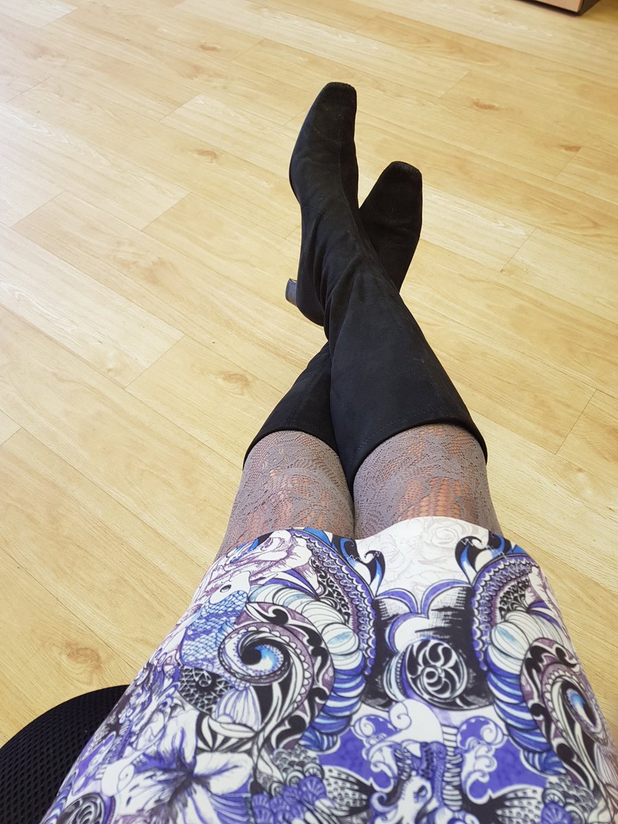 _Masterseye's tweet photo. Missing my  daily #FebPhotoFest2019 photos?

Have some #WorkLegs https://t.co/KHRdFFprXe