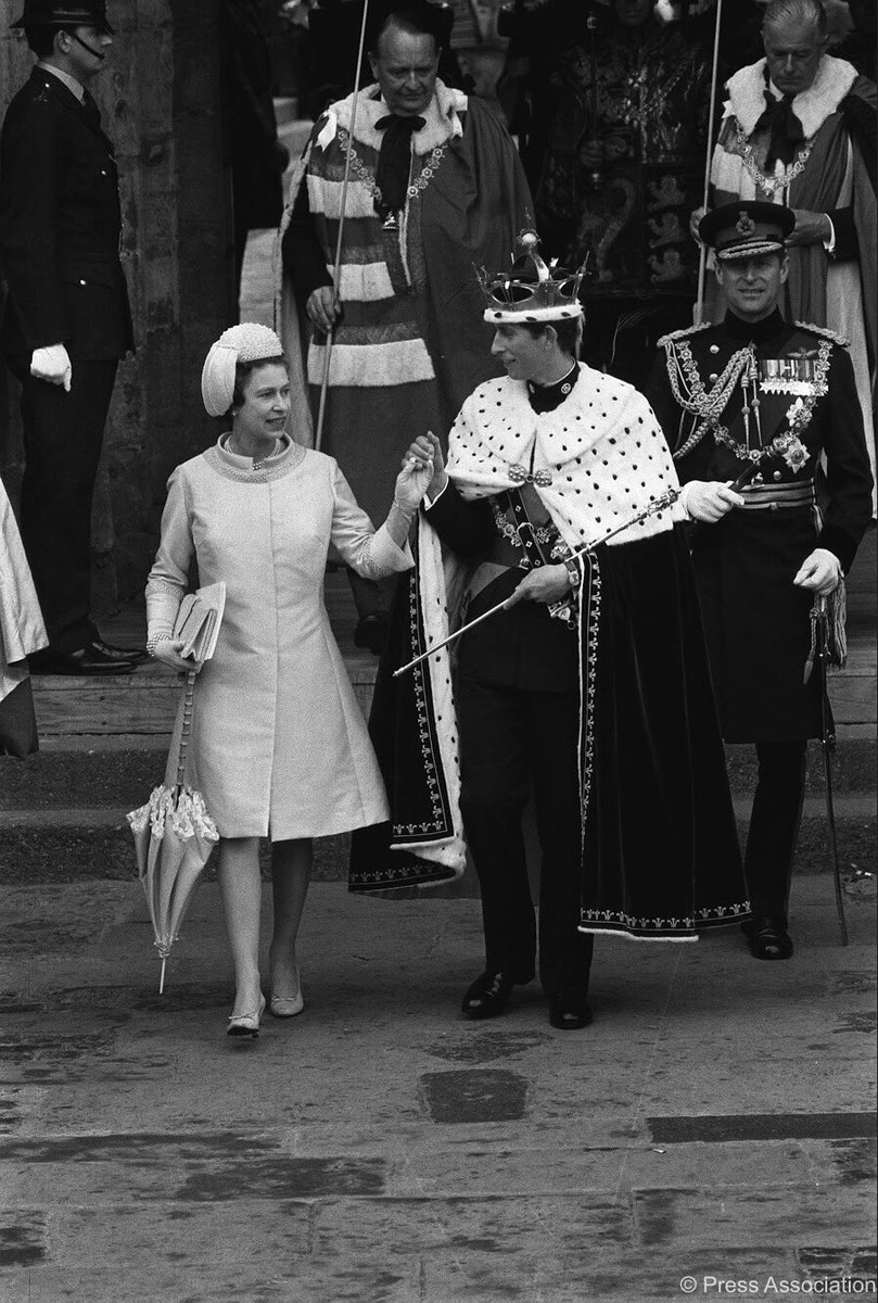ClarenceHouse's tweet photo. Prince Charles was created The Prince of Wales aged 9 on July 26th 1958.

HRH was formally invested with the title by Her Majesty on July 1st 1969. https://t.co/5zQPwpmKDo