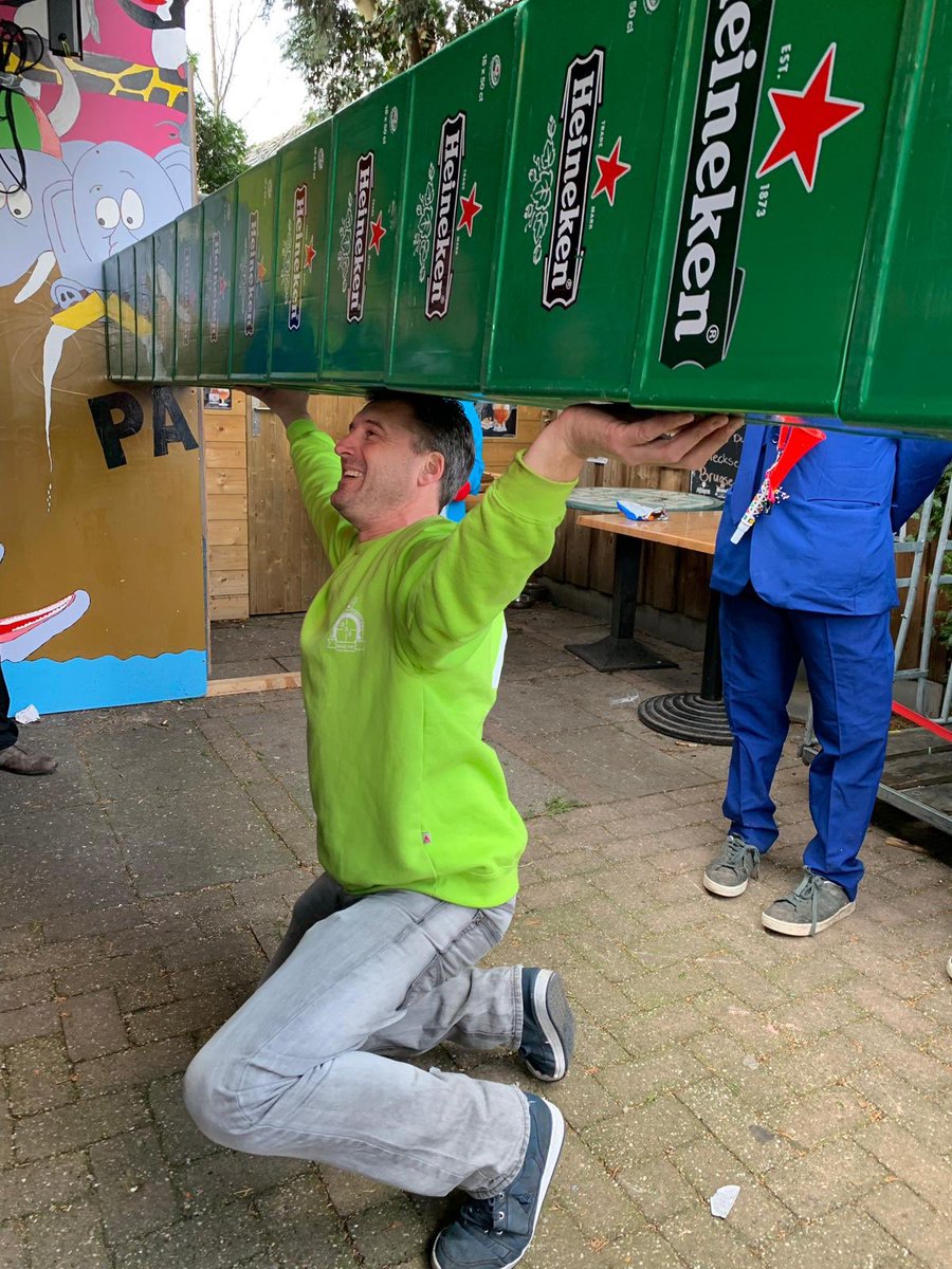 DE CV uit Haaren tweet media