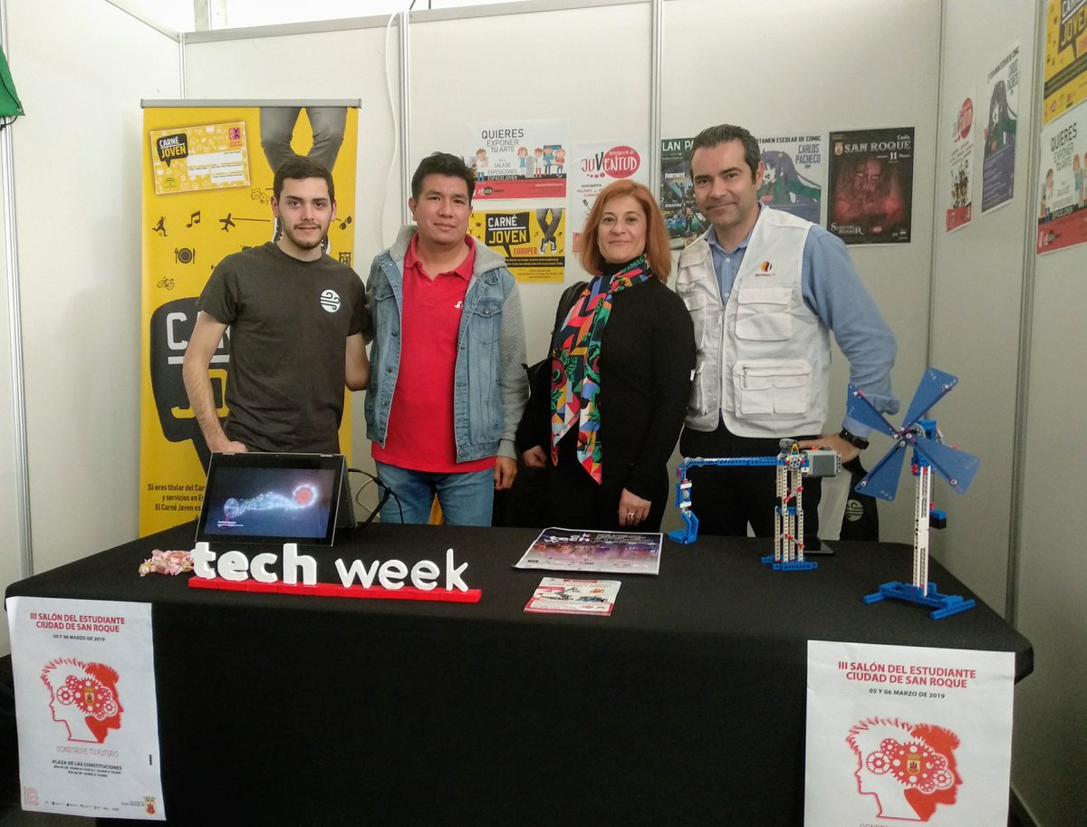 Esta mañana en el Salón del Estudiante de San Roque nos hemos encontrado a nuestros amigos de <a href="/OmniumLab/">Omnium Lab</a> y <a href="/MediaSirocco/">SIROCCO</a>  presentando #TWCG19 el Primer evento sobre robótica, videojuegos y tecnología del #CampodeGibraltar del que seremos sede los próximos 27, 28 y 29 de marzo