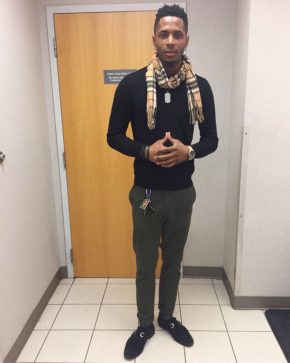 JBCOOLAF_'s tweet image. Told my brutha take my breathe if i turned to a snitch💯🙏🏽... Forever Drip 💧 #ALOT #RetailModel #lifeatkohls #gq #Mensfashion