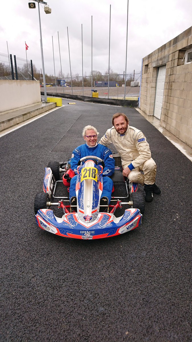 PatLemarie's tweet photo. Top roulage a Kartland avec Jacques Villeneuve pour le partenariat FEED Racing France et Kartmag 😍😍🤟@f1 @autosport @Motorsport_FR @karting @gokart @racing @FEEDRacingFR https://t.co/ro60I3loXQ