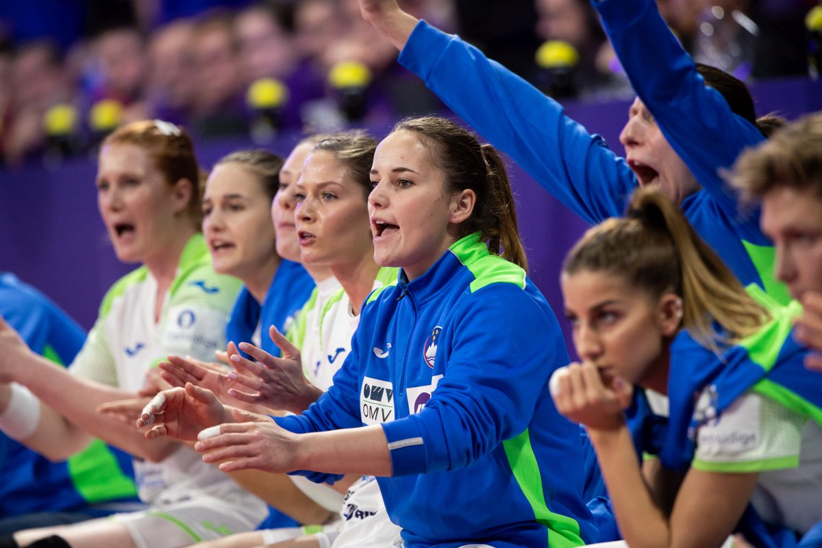 Rokometna zveza SLO tweet media