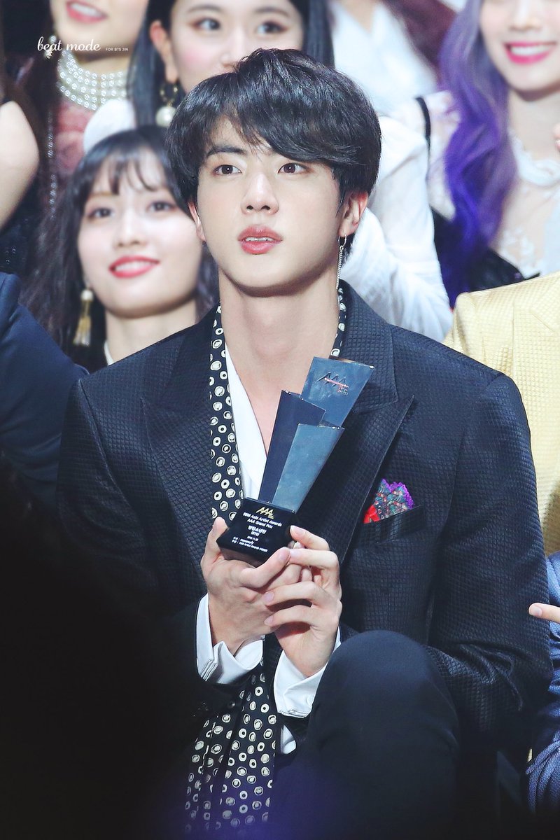 181128 AAA
#김석진 #석지니 #진 #JIN 
#worldwidehandsome 
#방탄소년단 #BTS⁠ ⁠⁠ ⁠⁠ ⁠⁠ ⁠ 
<a href="/BTS_twt/">방탄소년단</a>