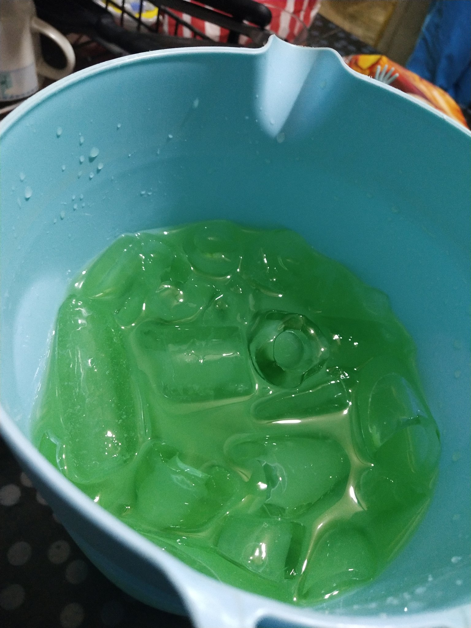 ALAK Gin Sprite Gatorade Pineapple Juice, 50 OFF