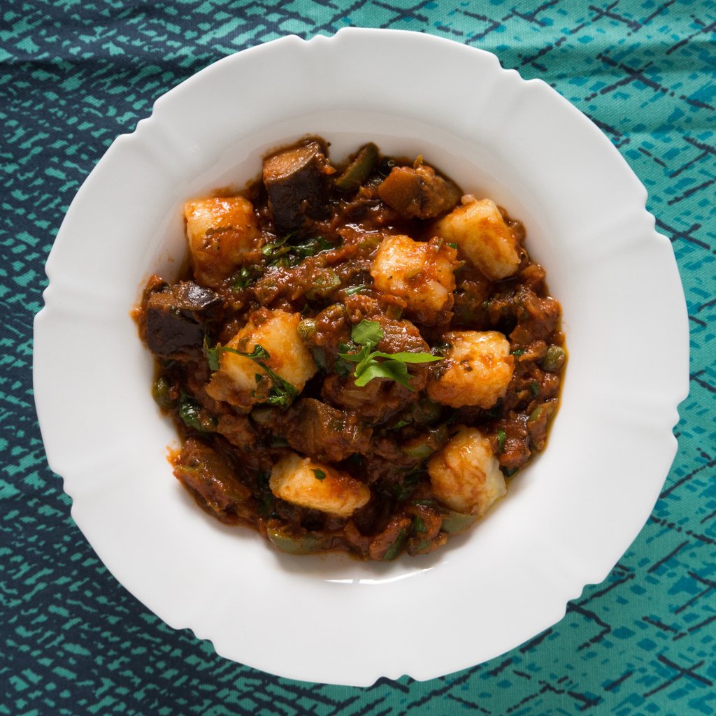 hellofrifran's tweet photo. Rich Sicilian Caponata and Gnocchi is a fabulous #glutenfree, #vegan meal to share on a cosy, cool spring night.
https://t.co/fdfQkRMRr6
#frifran #glutenfreevegan #veganglutenfree #allergyfriendly #plantbased #eggfree #vegansupper #vegandinner #healthyvegan #glutenfreegnocchi https://t.co/6WS2CmIK3J