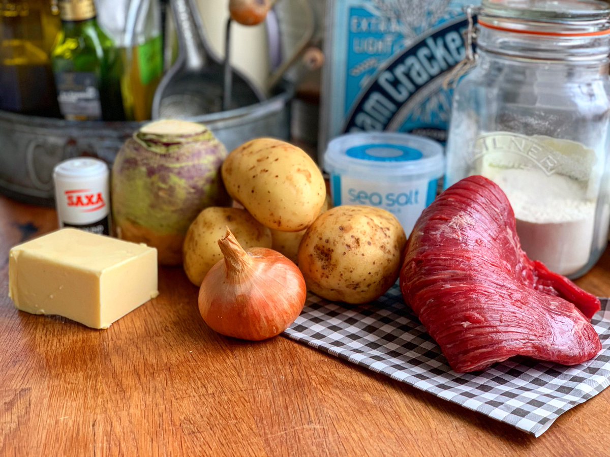 Chefwellyboots's tweet photo. PLEASE TAKE NOTE! There sometimes is confusion over what goes into a traditional Cornish Pasty, well to end that confusion here is all you’ll need to make one. 

1. Flour &amp; Butter To Make Pastry
2. Beef Skirt
3. Potatoes
4. Swede
5. Onion
6. Salt &amp; White Pepper
7. Love! 

That it https://t.co/oGtptIJw7W
