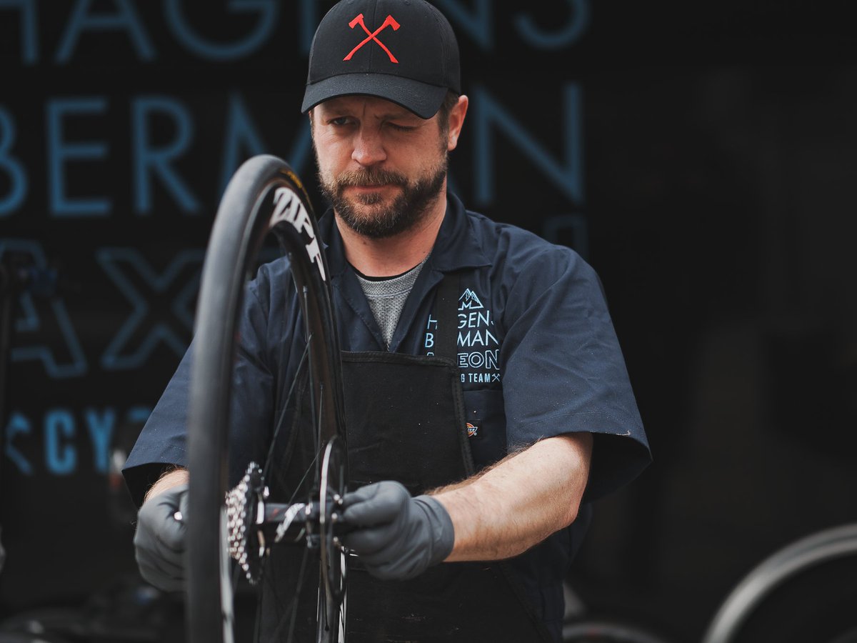 Eying a new season of #zippspeed working with @HBAxeon to give young riders the opportunity to #PROVEIT. It all starts with riders putting in the training and head mechanic <a href="/efostvedt/">Eric Fostvedt</a> and crew prepping gear. 📷 <a href="/daveywilson/">DAVEY WILSON</a>