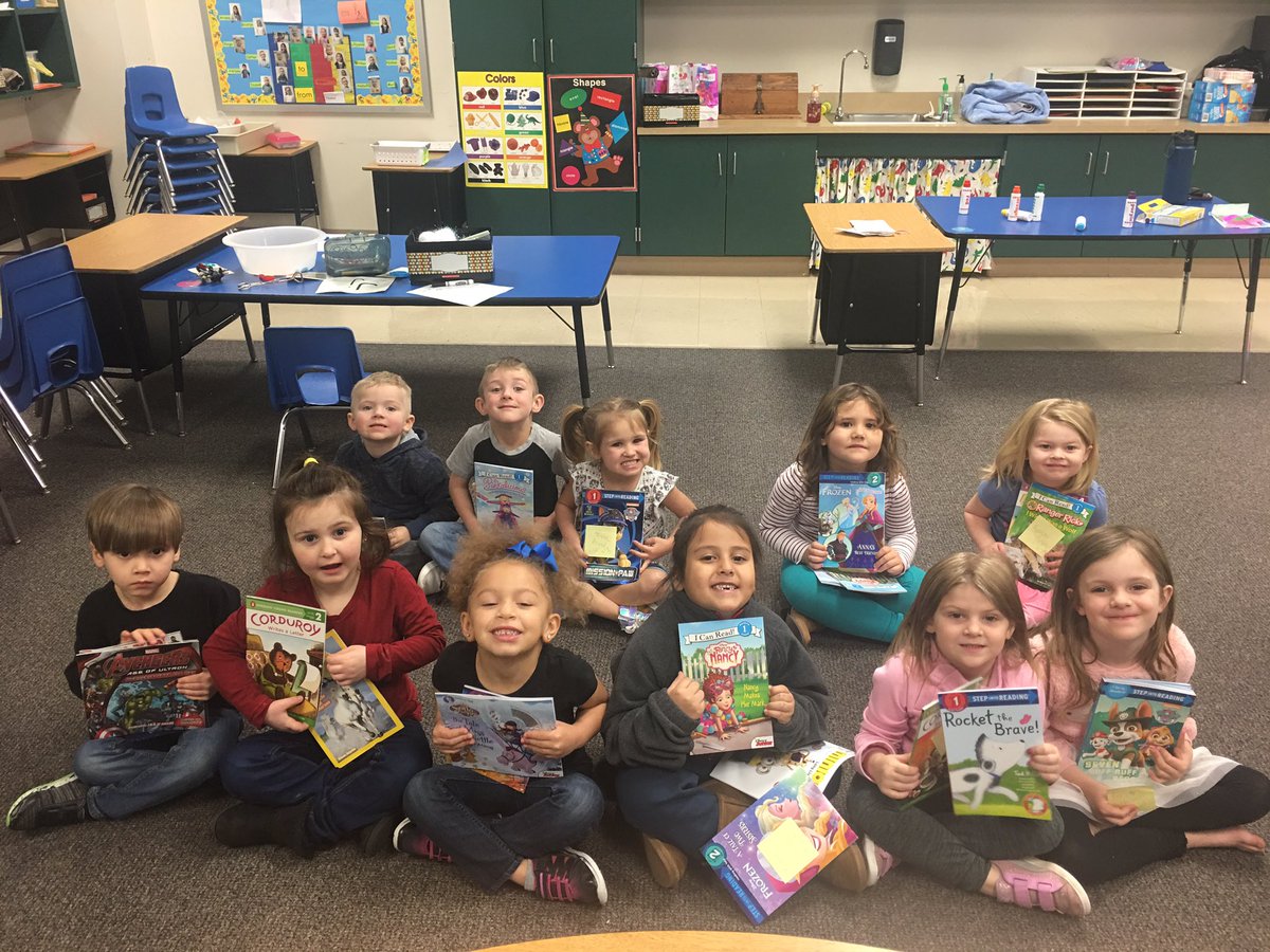 ikardlibrary's tweet photo. Thank you Weatherford ISD Education Foundation for providing our Pre-K students $10 vouchers to purchase books from our Follett Book Fair! We love honoring the memory of our beloved Mrs. Holland and her love of reading with the Heather’s Books initiative! @ikard_roos @wisdef https://t.co/abyizVgvBB