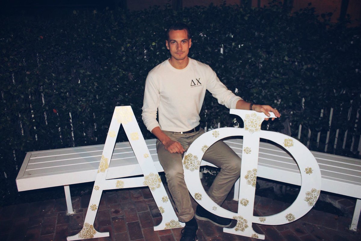 Help our brother win Mr. Heartthrob!!! Click the Instagram link and like it! instagram.com/p/BunFpN-HIbp/…